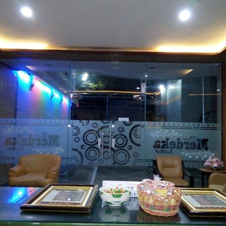 New Merdeka Hotel Jembel Εξωτερικό φωτογραφία