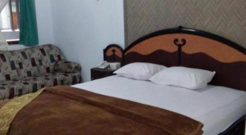 New Merdeka Hotel Jembel Εξωτερικό φωτογραφία