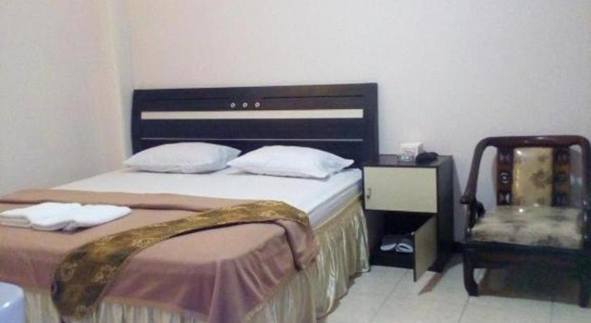 New Merdeka Hotel Jembel Εξωτερικό φωτογραφία